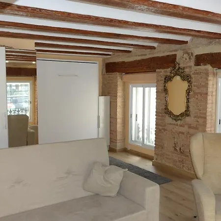 Lepanto Centro Valencia1 Apartman *