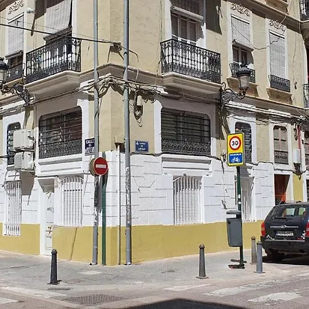 Lepanto Centro Valencia1 Apartman *